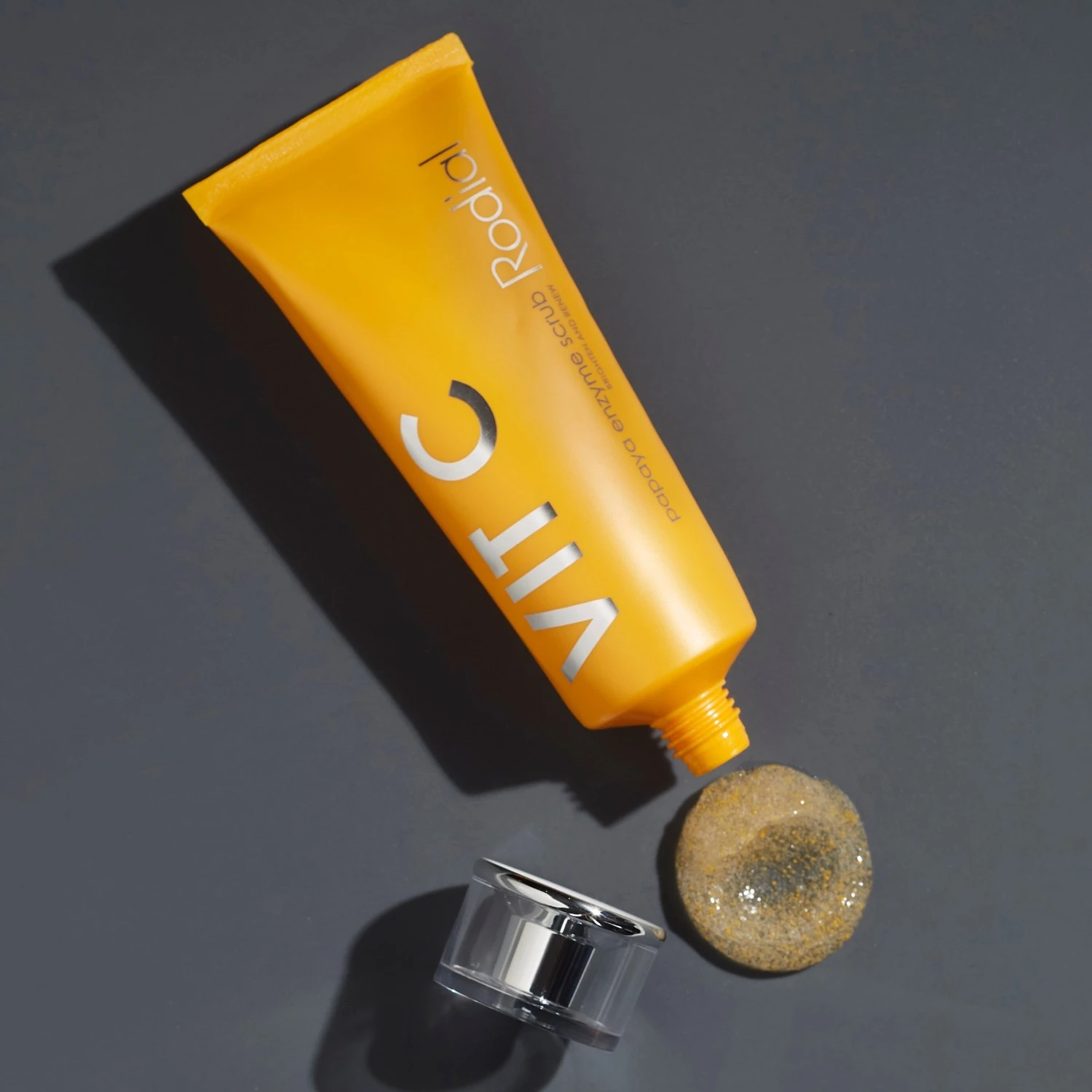 Rodial Vit C Papaya Enzyme Scrub 5 Rodial Vit C Papaya Enzyme Scrub - Afbeelding 3