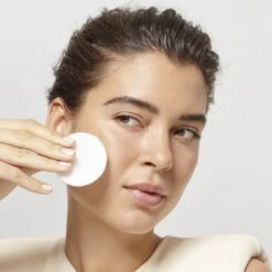 L’Oréal Paris Revitalift5% Glycolzuur Peeling Toner -Mode- En Schoonheidswinkel yaxVGx1007697 8 dgl NL